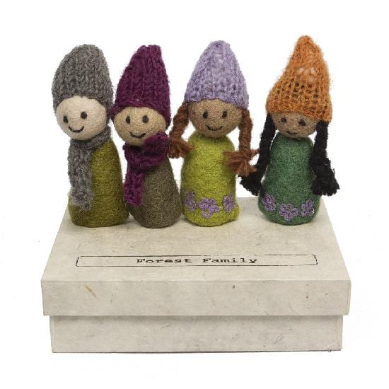 Imagen de Marionetas de lana de dedo (la familia del bosque)