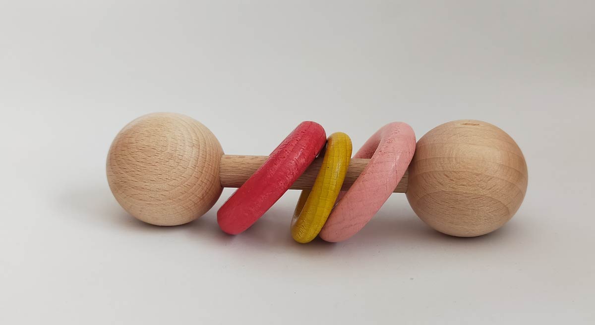Imagen de Sonajero de anillas (rojo, amarillo, rosa)